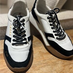 Sam Edelman NY White and Black Women’s Sneakers